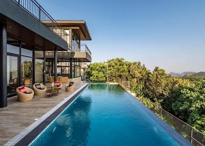 Saffronstays Falcon Hill, Lonavala - Luxury Villa With Infinity Pool Near Lion'S Point